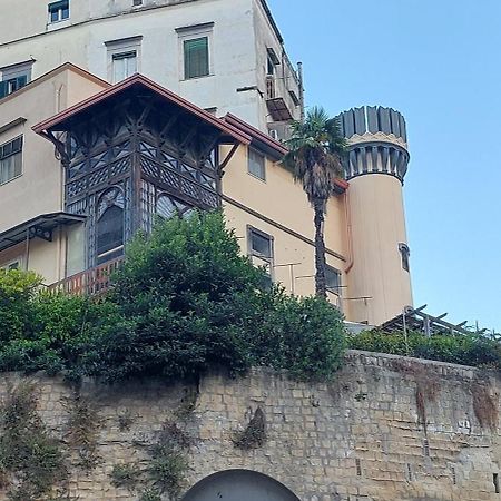 Dimora Storica "Le Stanze Di Dioniso" Villa Naples Exterior photo