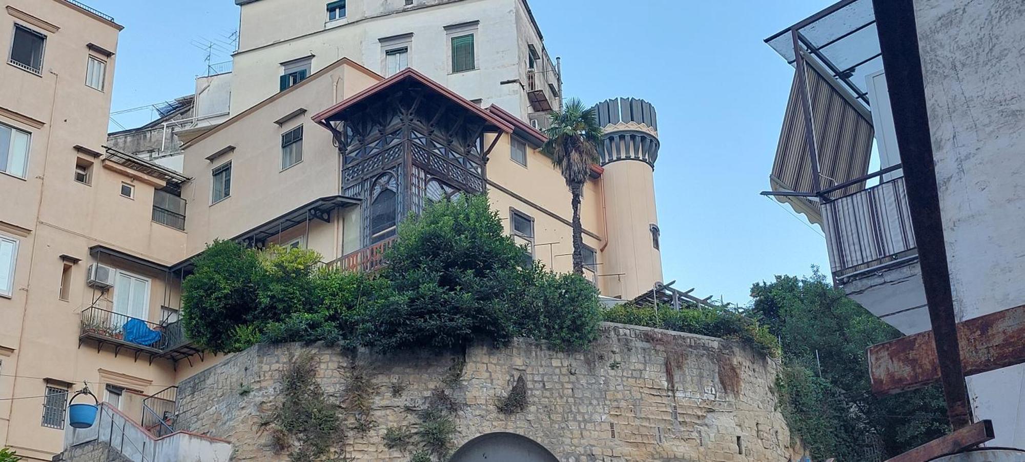 Dimora Storica "Le Stanze Di Dioniso" Villa Naples Exterior photo